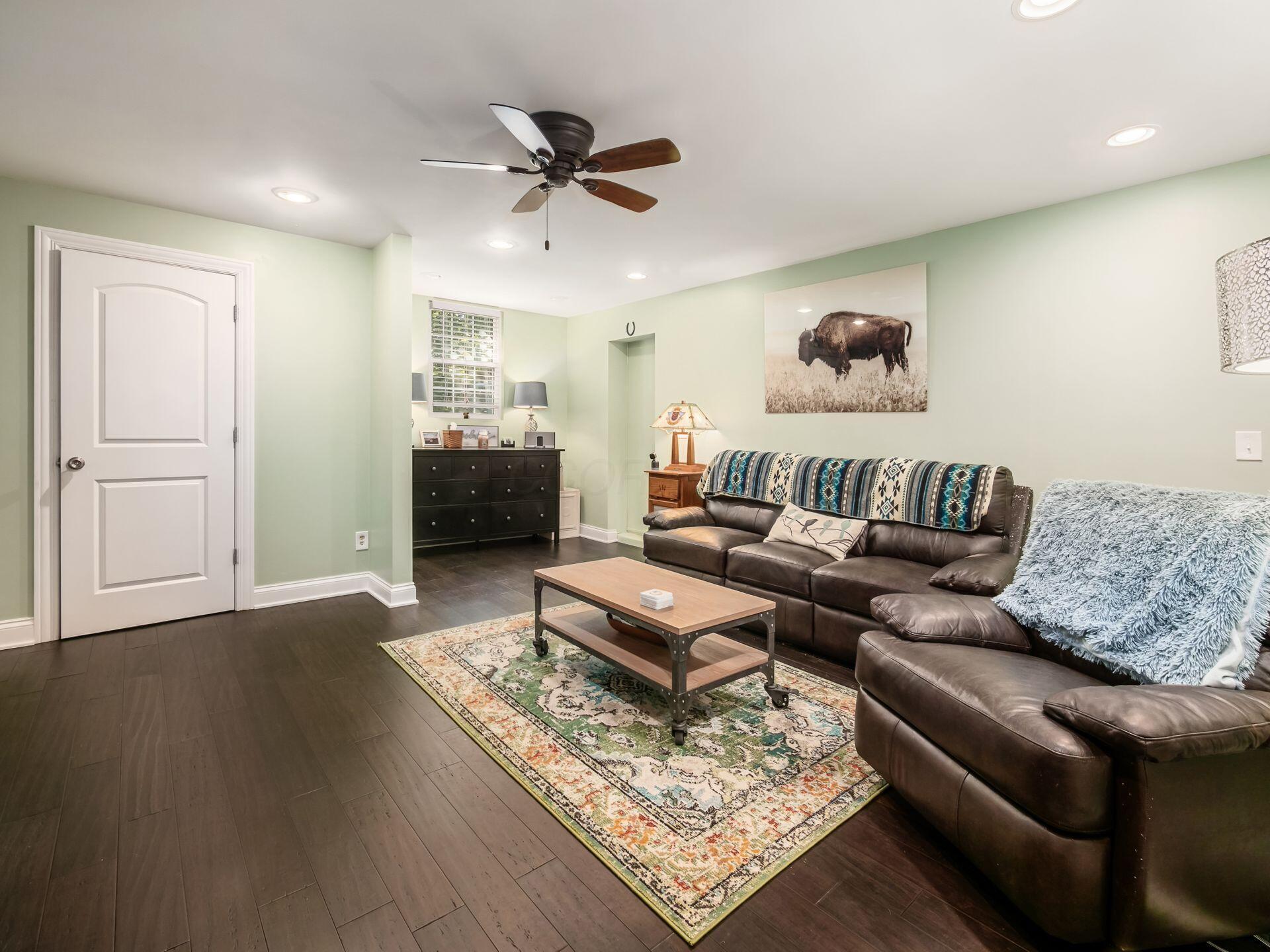 5770 Lambert Road Orient, OH 43146 - Photo 23 of 64 Family Room