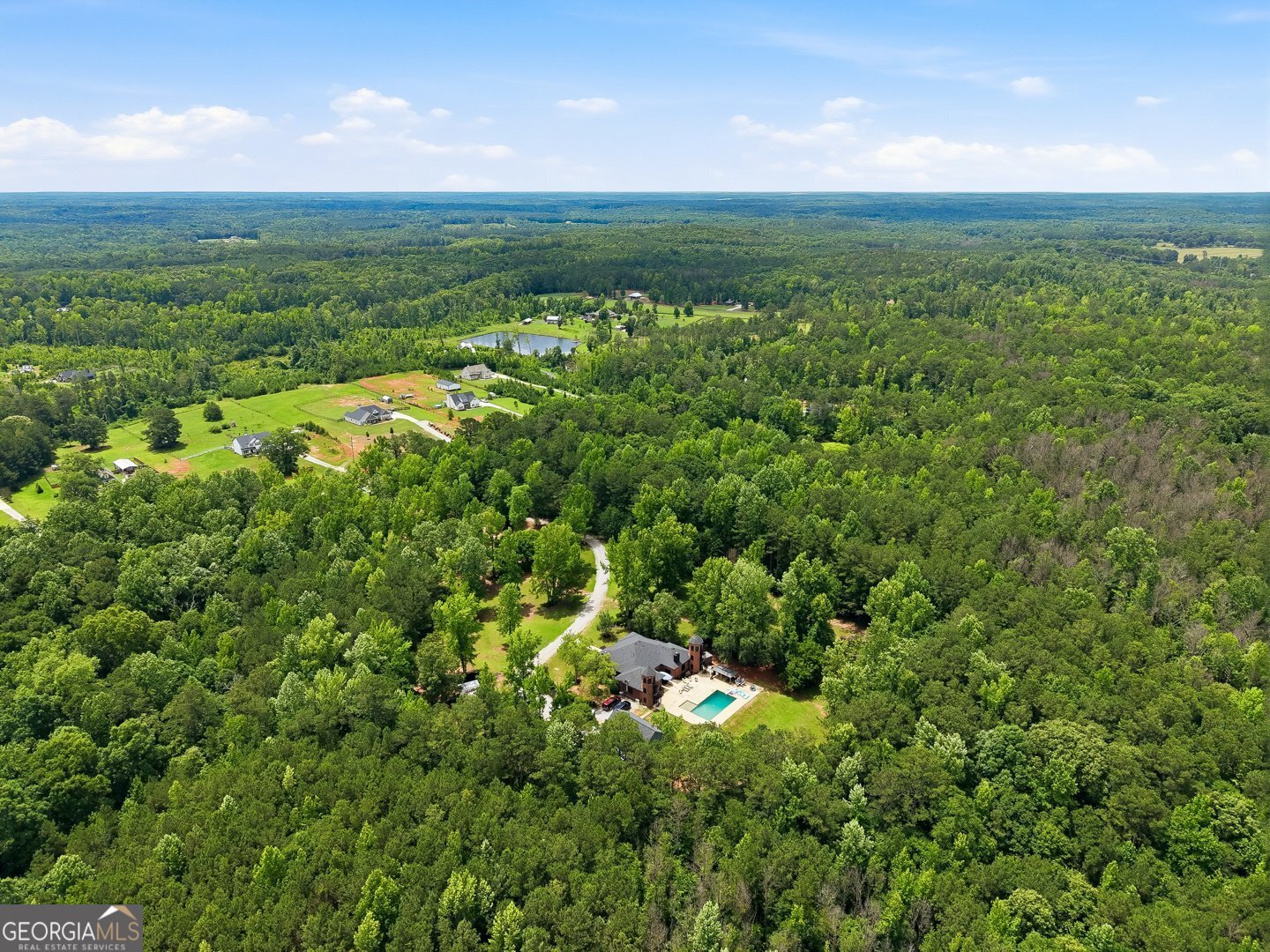 2103 Smokey Road Newnan, GA 30263 - Photo 2 of 43