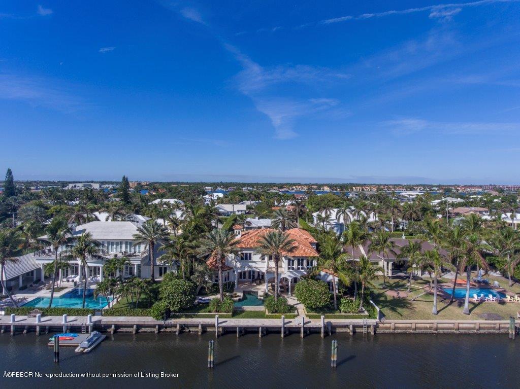 95 Curlew Road Manalapan, FL 33462 - Photo 31 of 36 an aerial view of multiple house