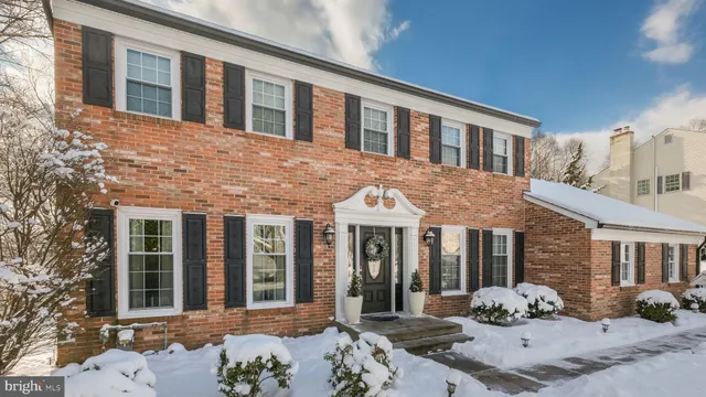 $819,900 | 2457 North Greensward Street, Unit S, Warrington, PA 18976