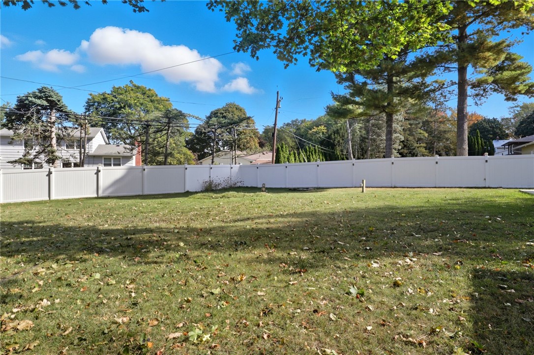 568 English Road Greece, NY 14616 - Photo 39 of 39