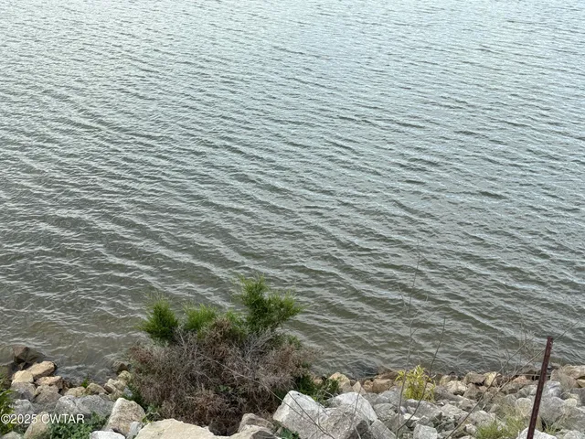 a sign on the side of the road