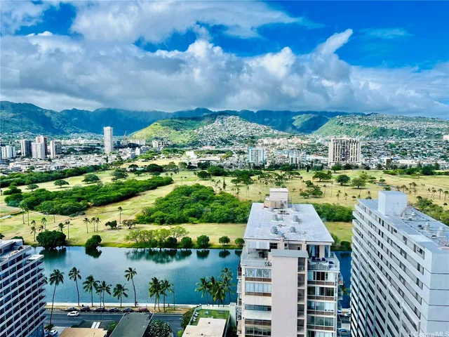 $3,500 | 2410 Cleghorn Street, Unit 3001, Honolulu, HI 96815