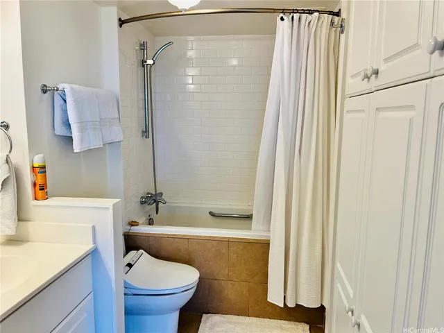 $3,500 | 2410 Cleghorn Street, Unit 3001, Honolulu, HI 96815
