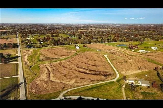 $205,000 | Tract 'd' 214th Street, Belton, MO 64012