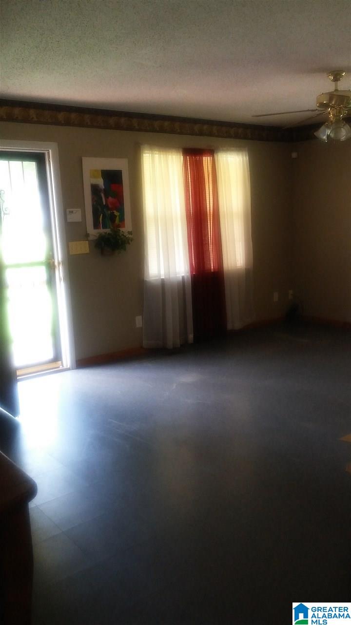 1311 Constantine Avenue Anniston, AL 36201 - Photo 7 of 15