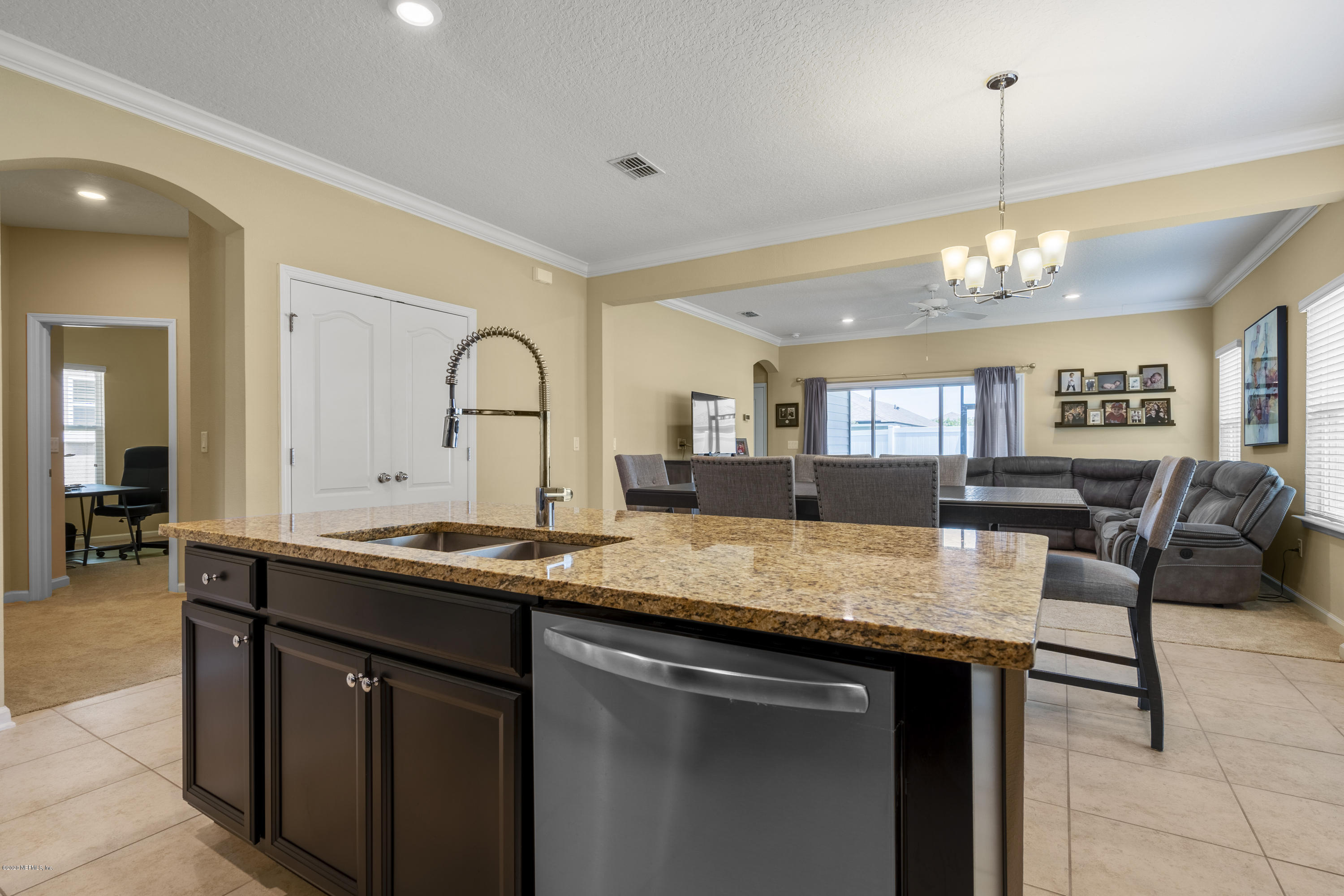 16063 Tisons Bluff Road Jacksonville, FL 32218 - Photo 6 of 38 Enjoy family time