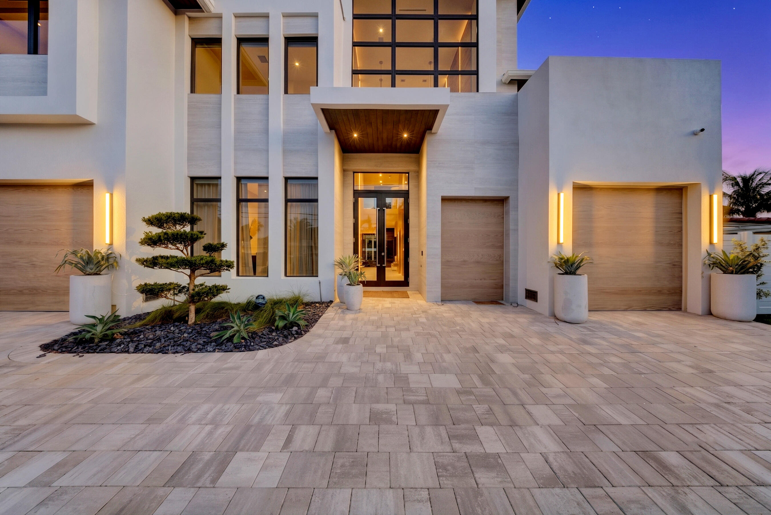 748 Northeast 72nd Street Boca Raton, FL 33487 - Photo 2 of 109 DSC08458