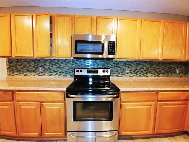 a view of utility room