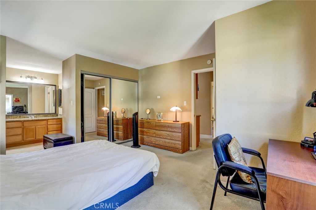 1345 Cabrillo Park Drive, Unit R02 Santa Ana, CA 92701 - Photo 13 of 35