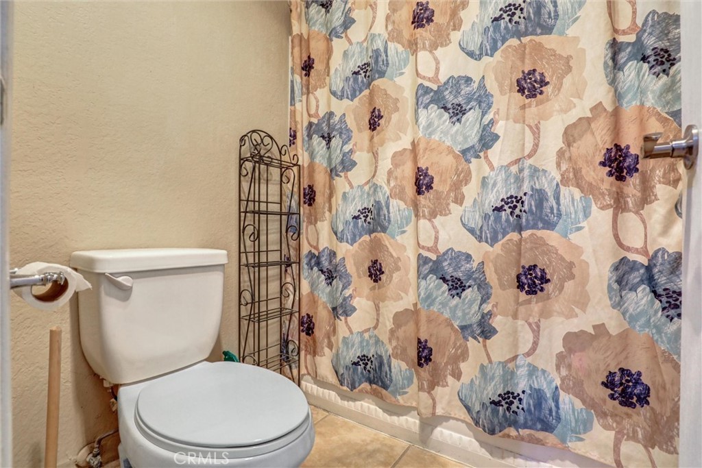 1345 Cabrillo Park Drive, Unit R02 Santa Ana, CA 92701 - Photo 19 of 35