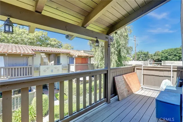 $485,000 | 1345 Cabrillo Park Drive, Unit R02, Santa Ana, CA 92701