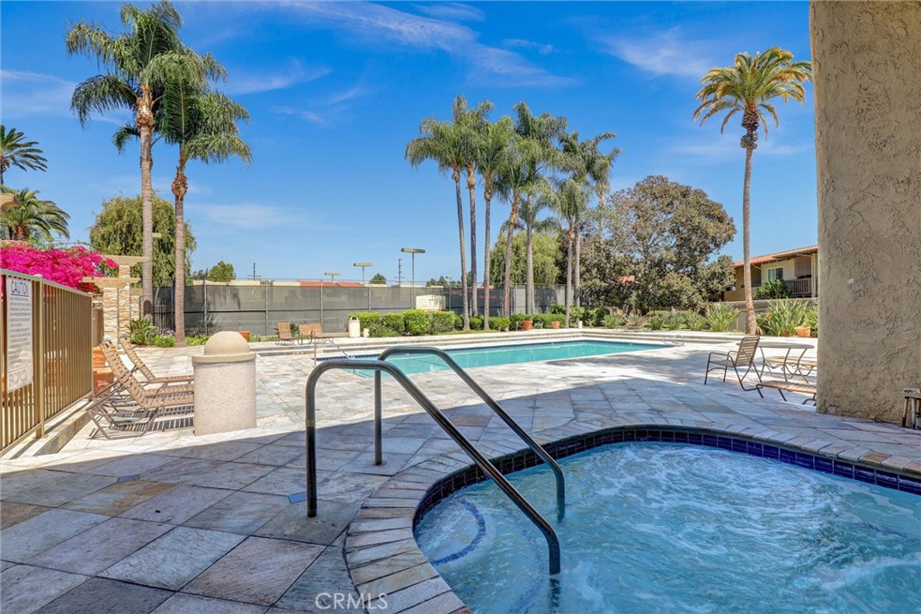 1345 Cabrillo Park Drive, Unit R02 Santa Ana, CA 92701 - Photo 28 of 35