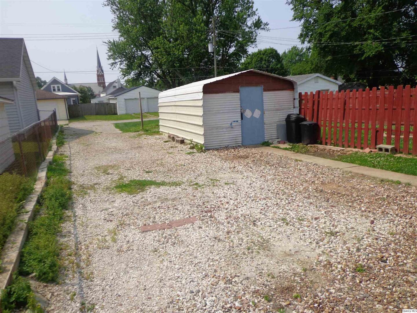 1706 Chestnut Street Quincy, IL 62301 - Photo 7 of 19 Gallery Image 7