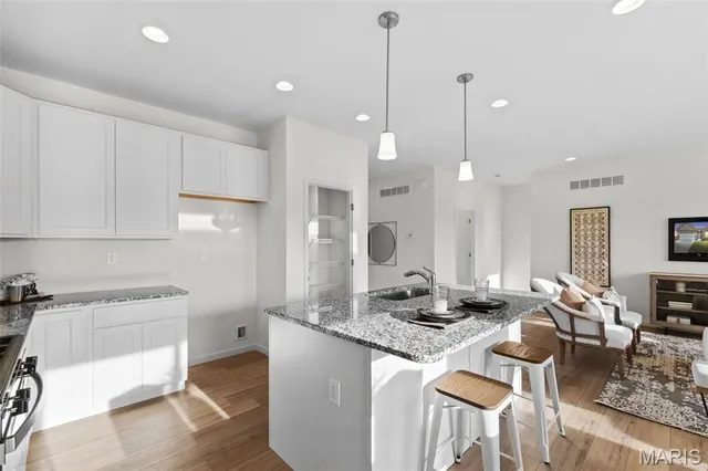 $419,990 | 1 Tbb Savoy @ Kreder Farms Street, St. Charles, MO 63304