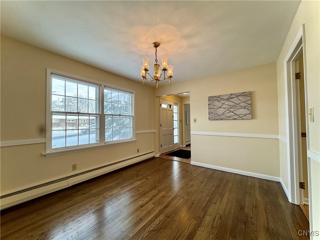 11 Northridge Road DeWitt, NY 13214 - Photo 13 of 43 Dining room