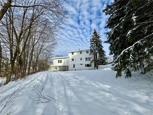 $329,000 | 11 Northridge Road, DeWitt, NY 13214