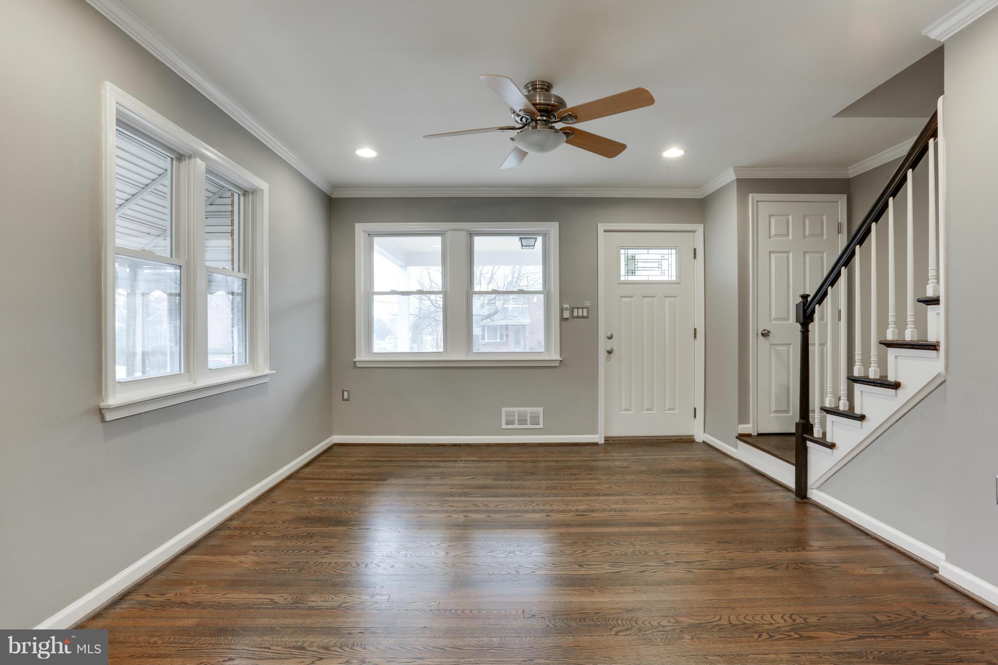 1900 Stanhope Road Baltimore, MD 21222 - Photo 3 of 30 Living Room