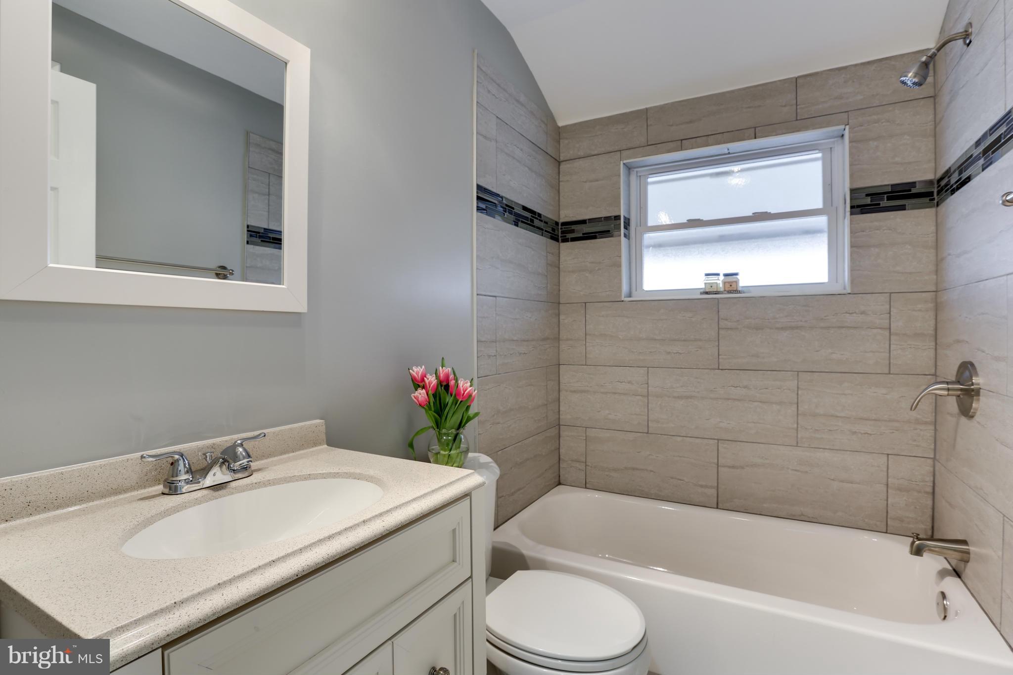 1900 Stanhope Road Baltimore, MD 21222 - Photo 22 of 30 Bath