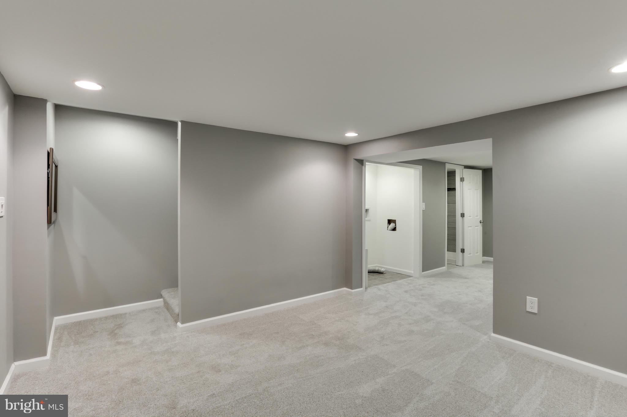 1900 Stanhope Road Baltimore, MD 21222 - Photo 23 of 30 Family Room