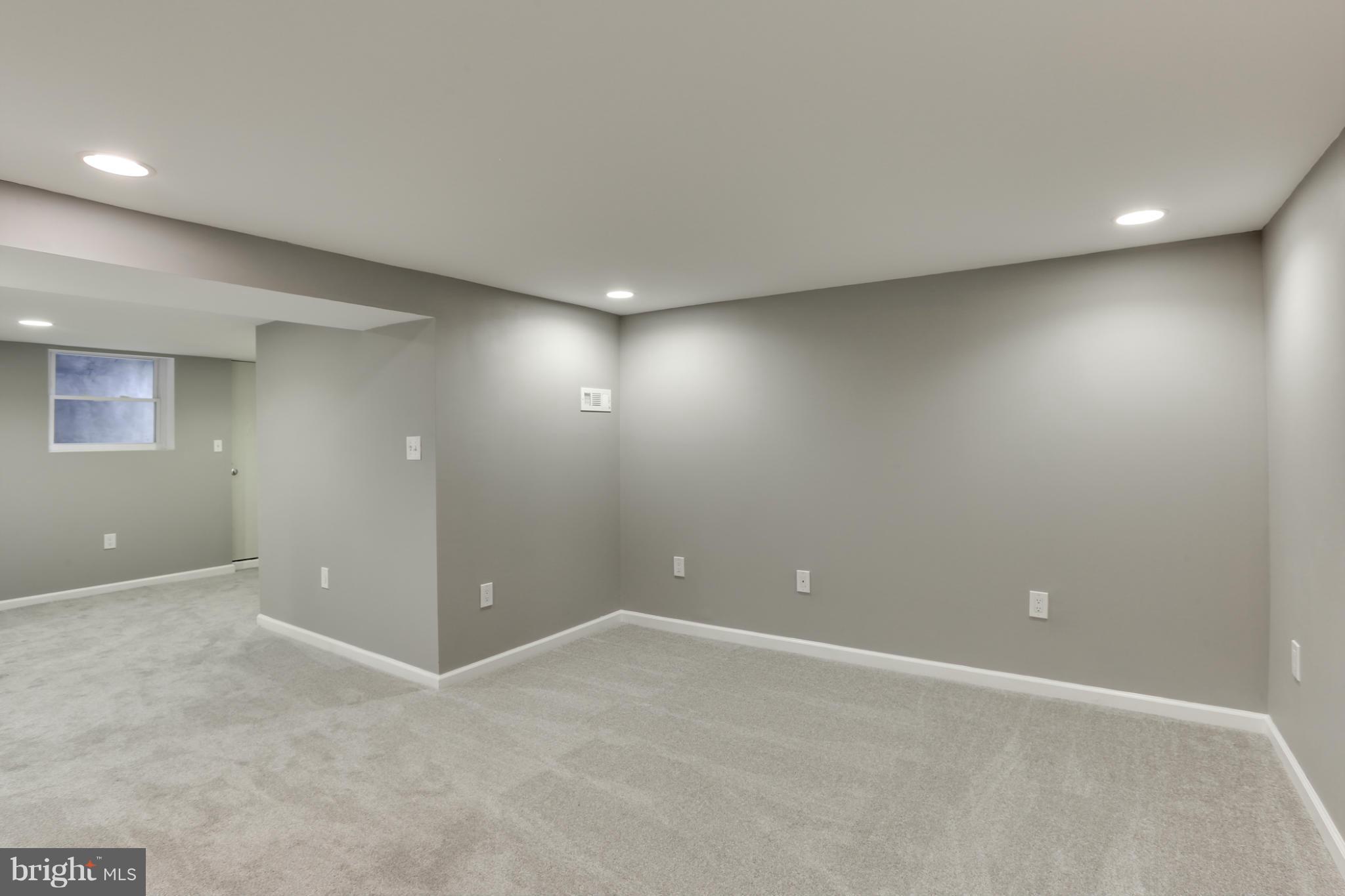 1900 Stanhope Road Baltimore, MD 21222 - Photo 24 of 30 Family Room