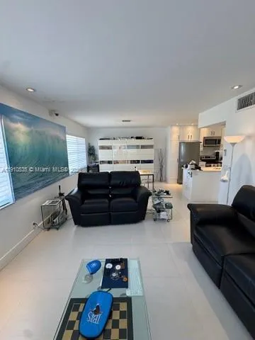 $245,000 | 1501 Arthur Street, Unit 10, Hollywood, FL 33020