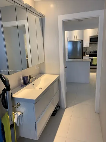 $245,000 | 1501 Arthur Street, Unit 10, Hollywood, FL 33020