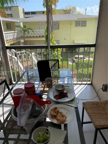 $245,000 | 1501 Arthur Street, Unit 10, Hollywood, FL 33020