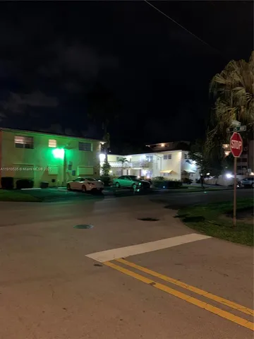 $245,000 | 1501 Arthur Street, Unit 10, Hollywood, FL 33020