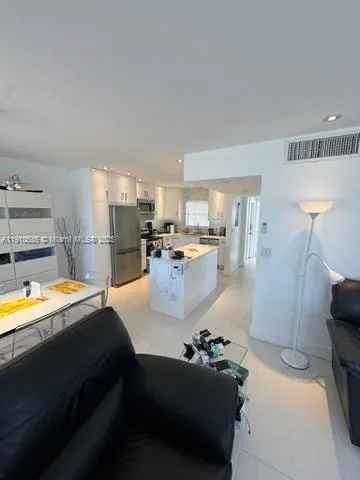 $245,000 | 1501 Arthur Street, Unit 10, Hollywood, FL 33020