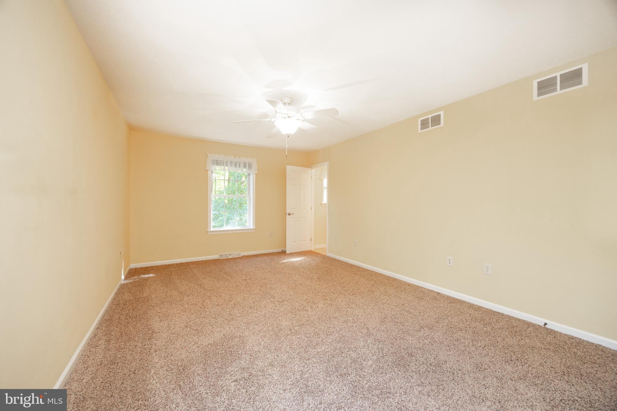 116 Cambridge Road Coatesville, PA 19320 - Photo 23 of 48 Bedroom 2 with En Suite bathroom