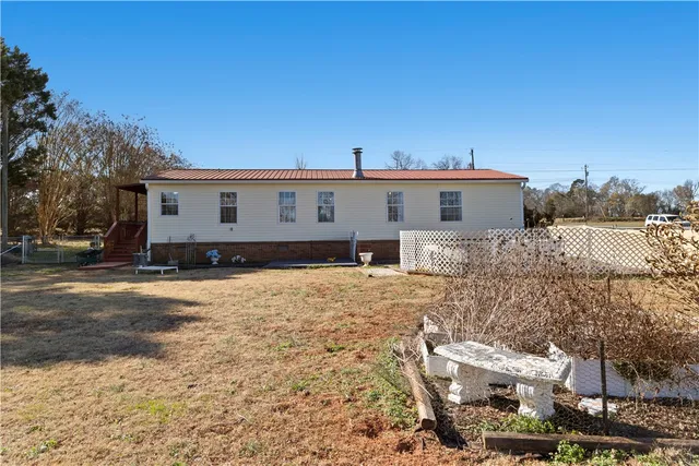 $224,900 | 811 Pine Grove Road, Seneca, SC 29678
