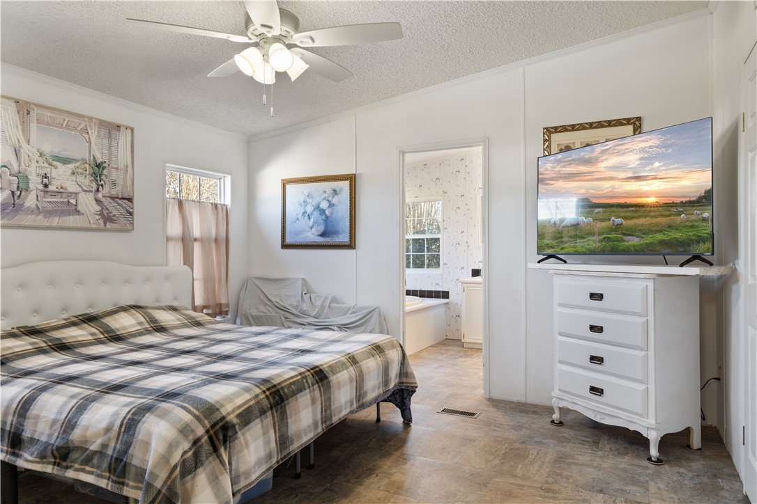 811 Pine Grove Road Seneca, SC 29678 - Photo 10 of 28