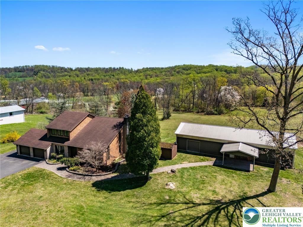 2602 Brunner Road Emmaus, PA 18049 - Photo 4 of 40 Gallery Image 4
