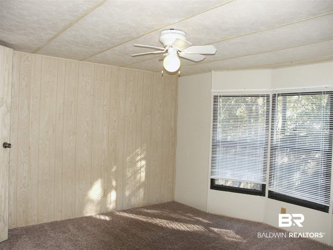1624 Del Rey Drive Lillian, AL 36549 - Photo 6 of 13 Main Bedroom With Bathroo