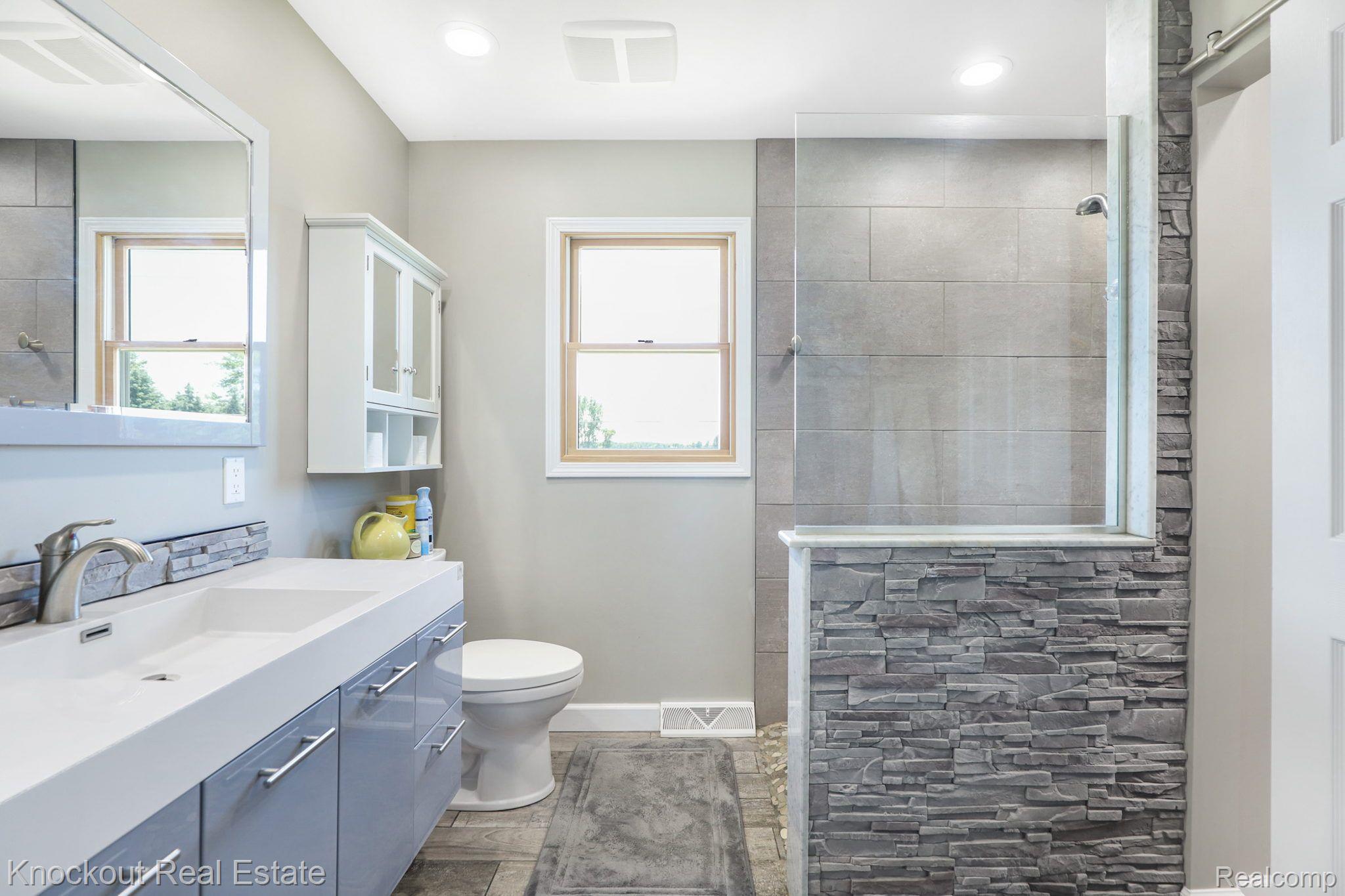 4915 Barnes Road Millington, MI 48746 - Photo 32 of 67 Gallery Image 32