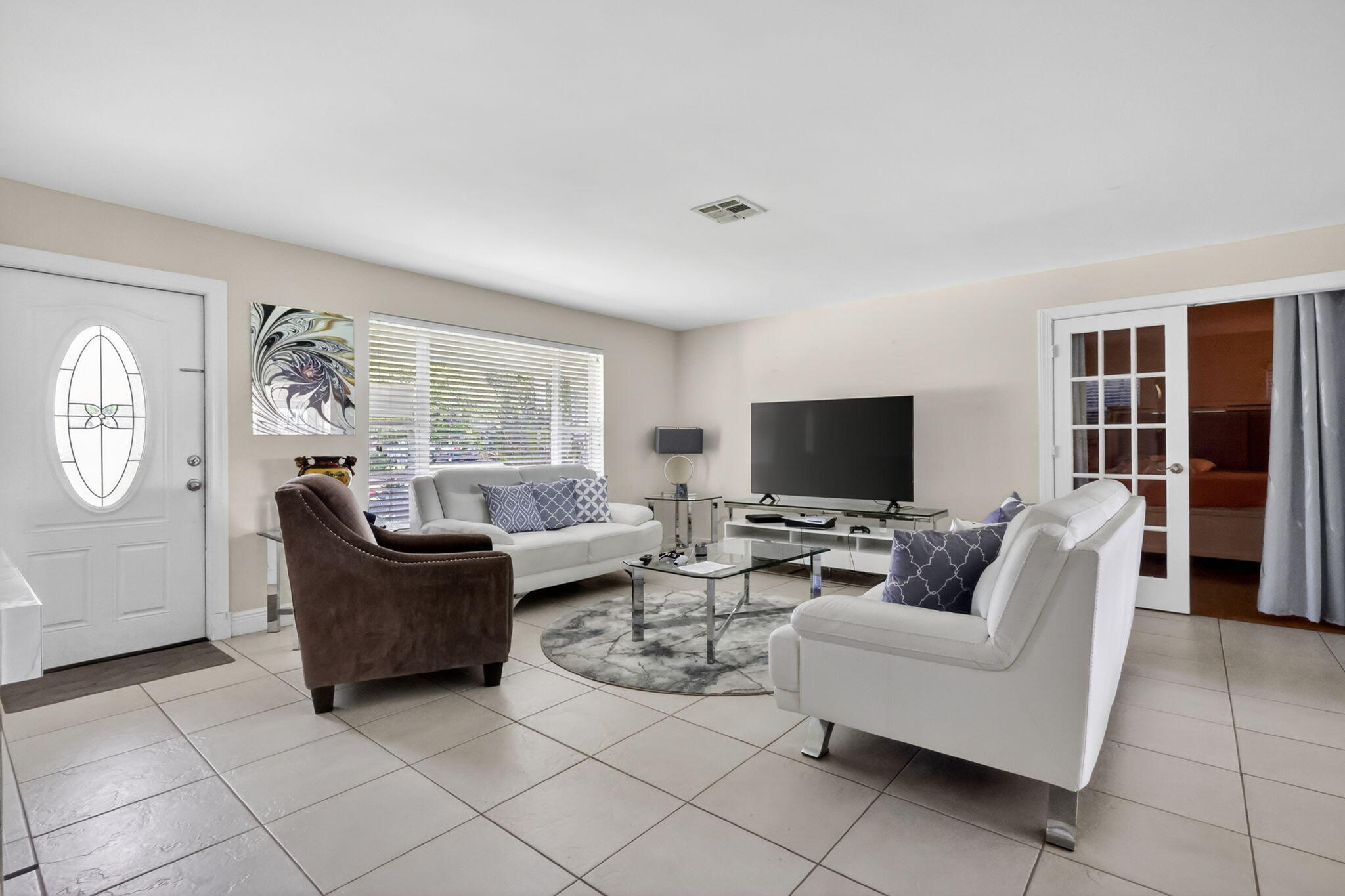 103 West Mango Road Lake Worth, FL 33467 - Photo 2 of 5 4-web-or-mls-F14A4304