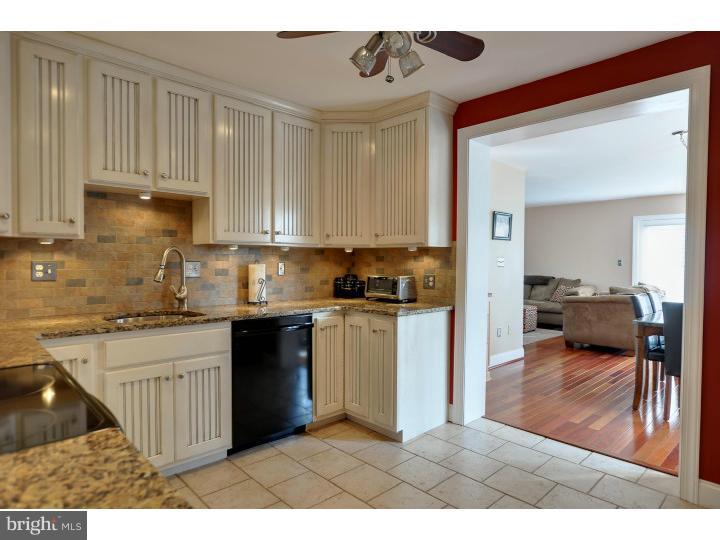 10915 Knights Road Philadelphia, PA 19154 - Photo 8 of 24