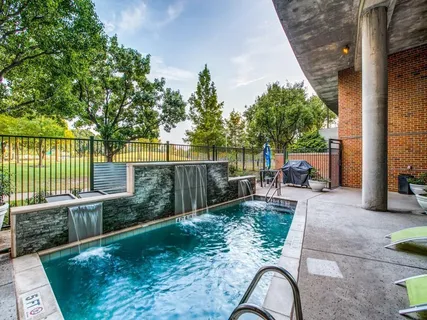 $389,995 | 3110 Thomas Avenue, Unit 105, Dallas, TX 75204