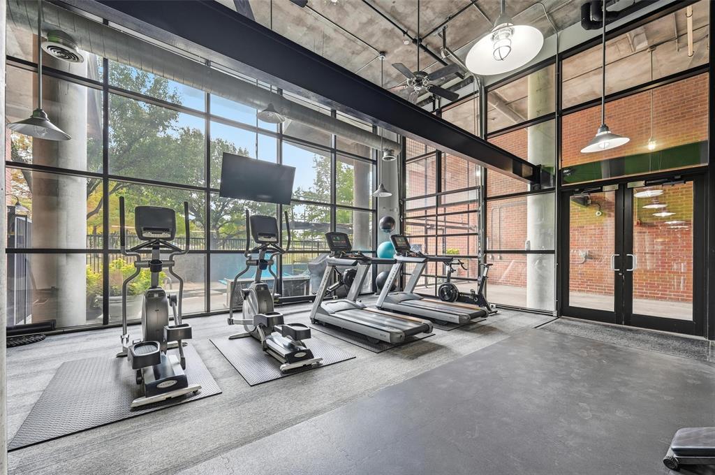3110 Thomas Avenue, Unit 105 Dallas, TX 75204 - Photo 34 of 37 a view of a room with gym equipment