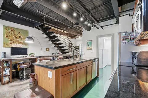 $389,995 | 3110 Thomas Avenue, Unit 105, Dallas, TX 75204