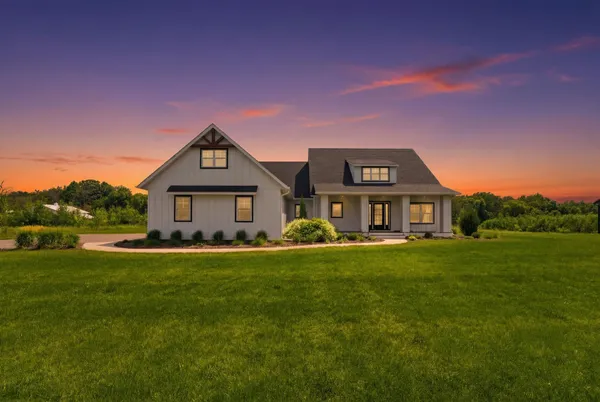 $714,900 | 7591 255th Street, Wyoming, MN 55025