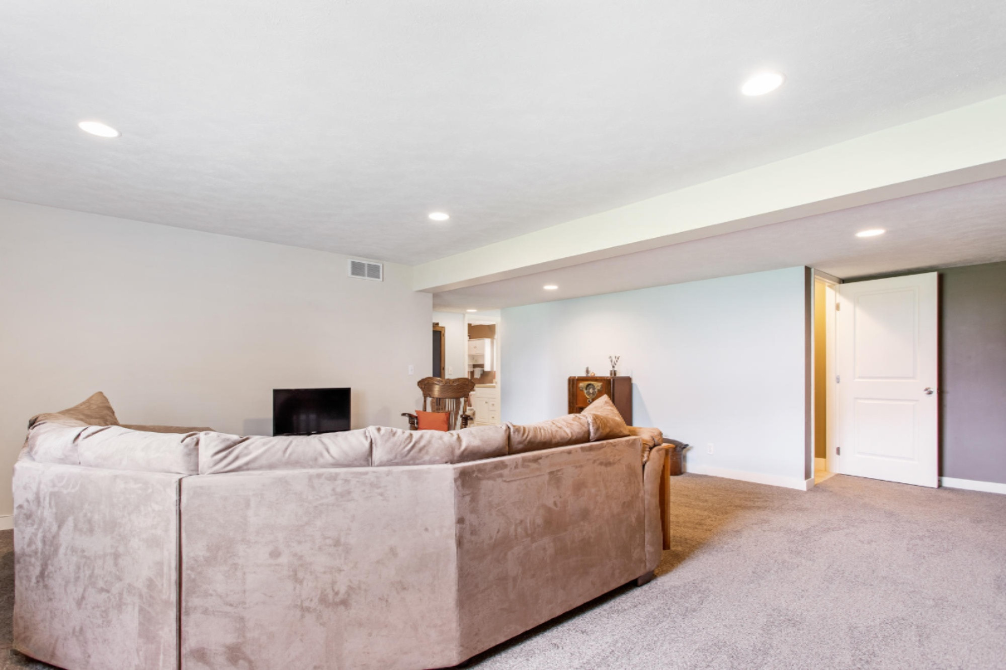 1354 East Point Ridge, Unit 15 Holland, MI 49423 - Photo 22 of 41 1354 East Pointe Ridge #15-16
