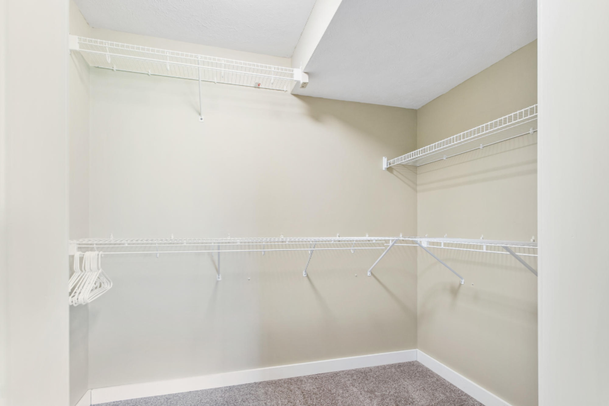 1354 East Point Ridge, Unit 15 Holland, MI 49423 - Photo 26 of 41 1354 East Pointe Ridge #15-20