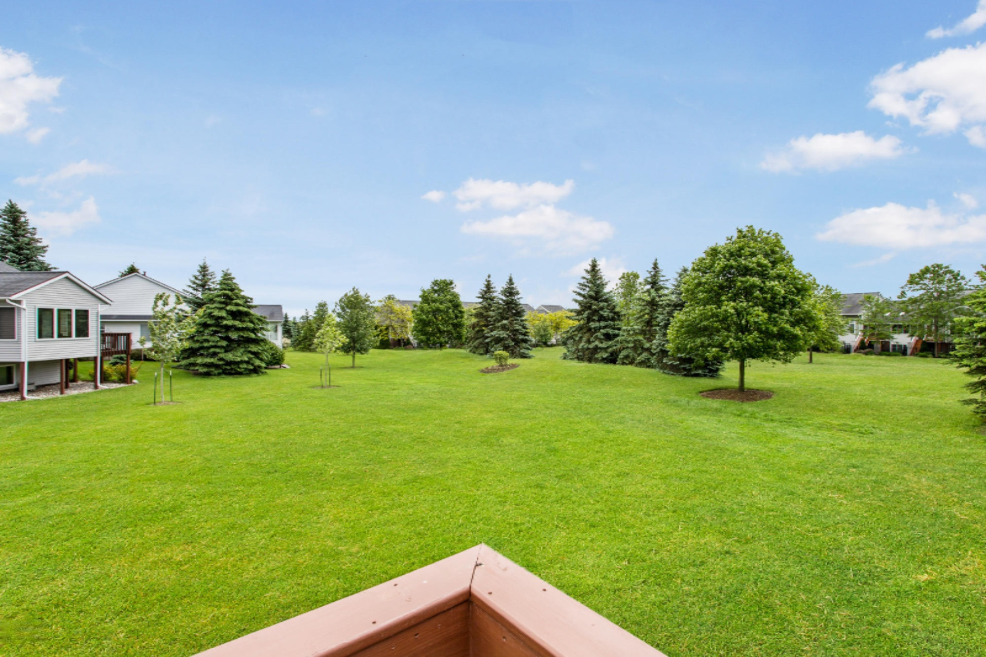 1354 East Point Ridge, Unit 15 Holland, MI 49423 - Photo 31 of 41 1354 East Pointe Ridge #15-42