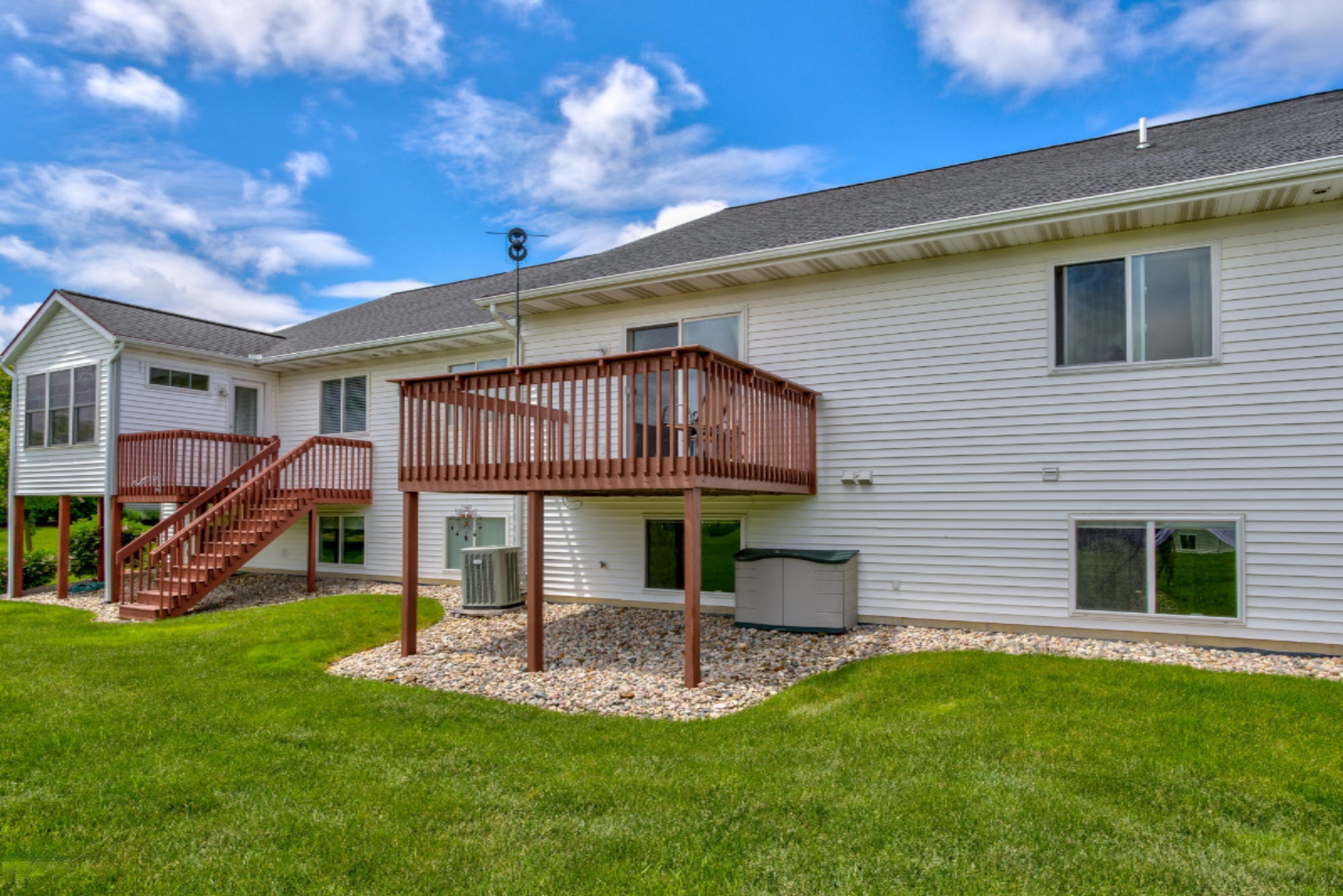 1354 East Point Ridge, Unit 15 Holland, MI 49423 - Photo 32 of 41 1354 East Pointe Ridge #15-6