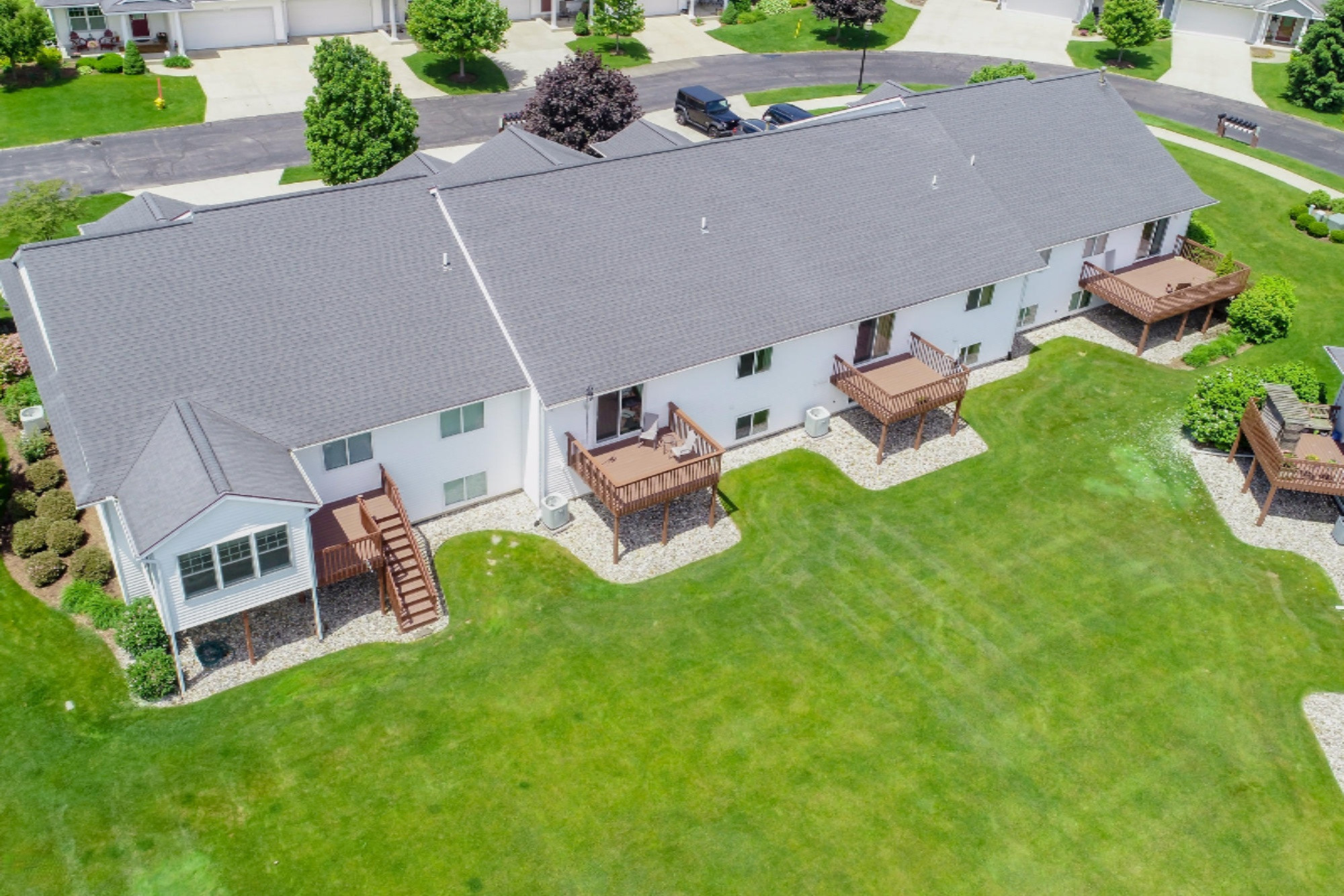 1354 East Point Ridge, Unit 15 Holland, MI 49423 - Photo 35 of 41 1354 East Pointe Ridge #15-10