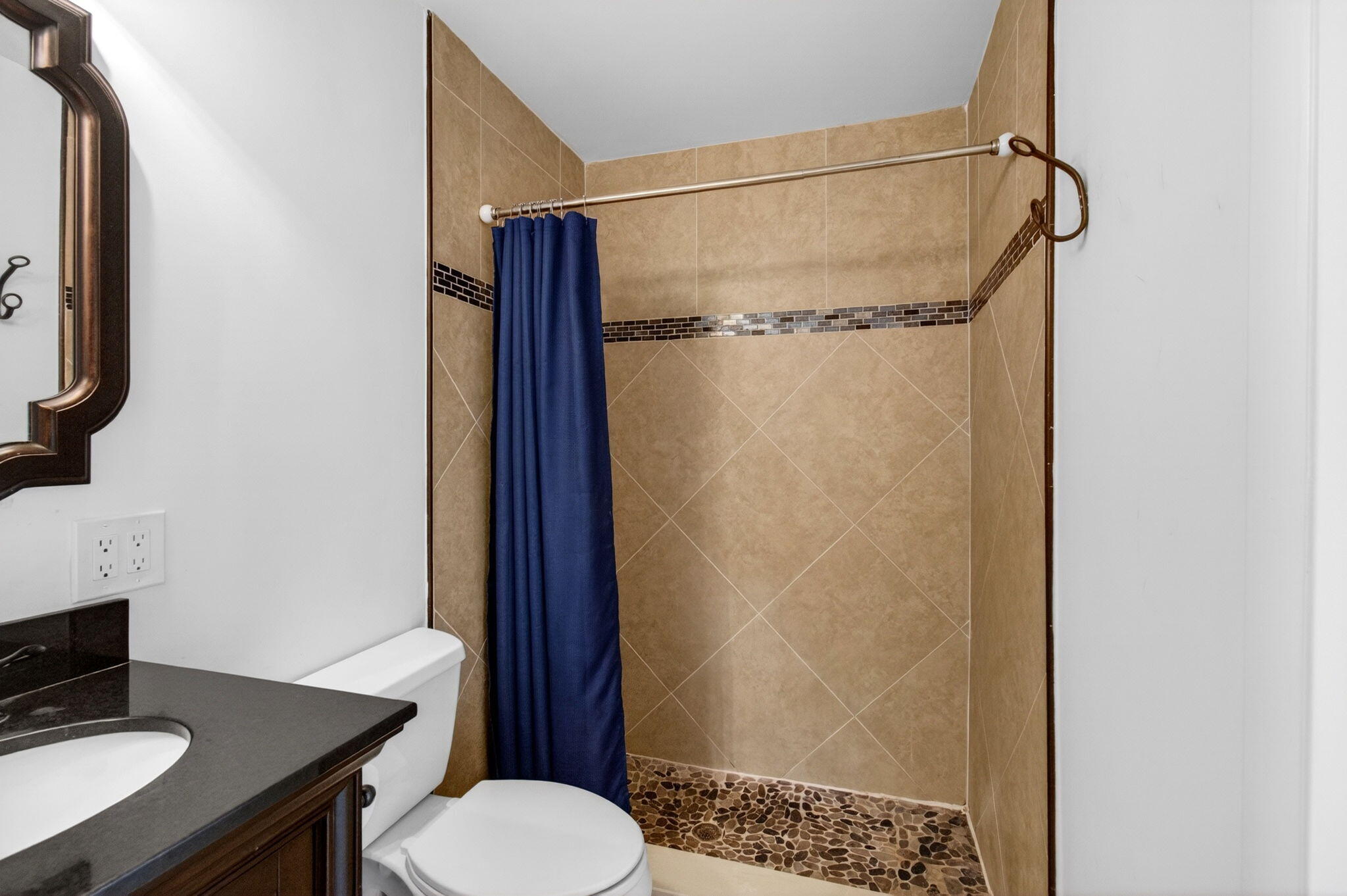 6038 Lasalle Road Delray Beach, FL 33484 - Photo 39 of 84 Primary Bathroom