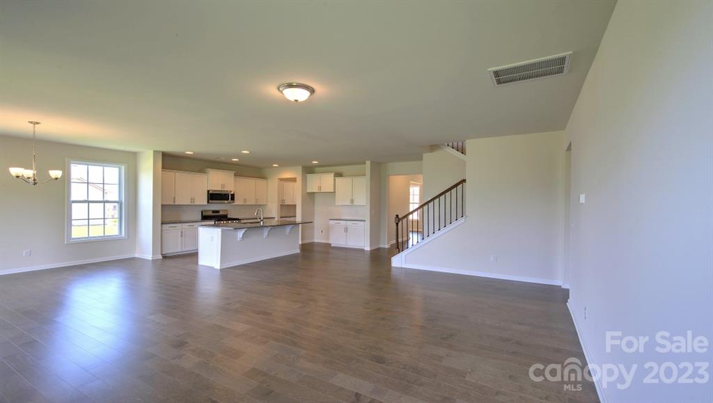 121 Fox Cove Road Hendersonville, NC 28792 - Photo 12 of 46 Gallery Image 12