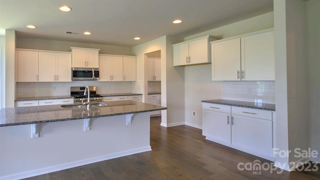 121 Fox Cove Road Hendersonville, NC 28792 - Photo 17 of 46 Gallery Image 17
